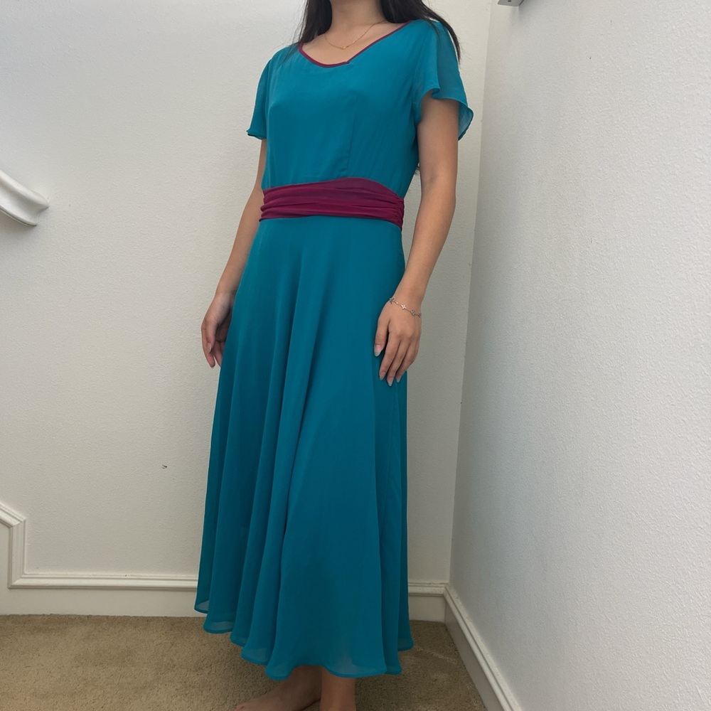 Elegant Teal and Burgundy Women's Dress